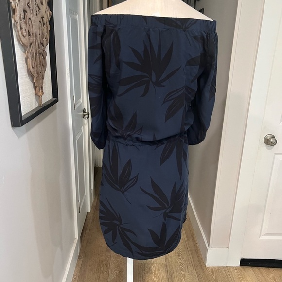 LOLE navy with black palm leaf print mini dress with draw strings - Picture 9 of 12